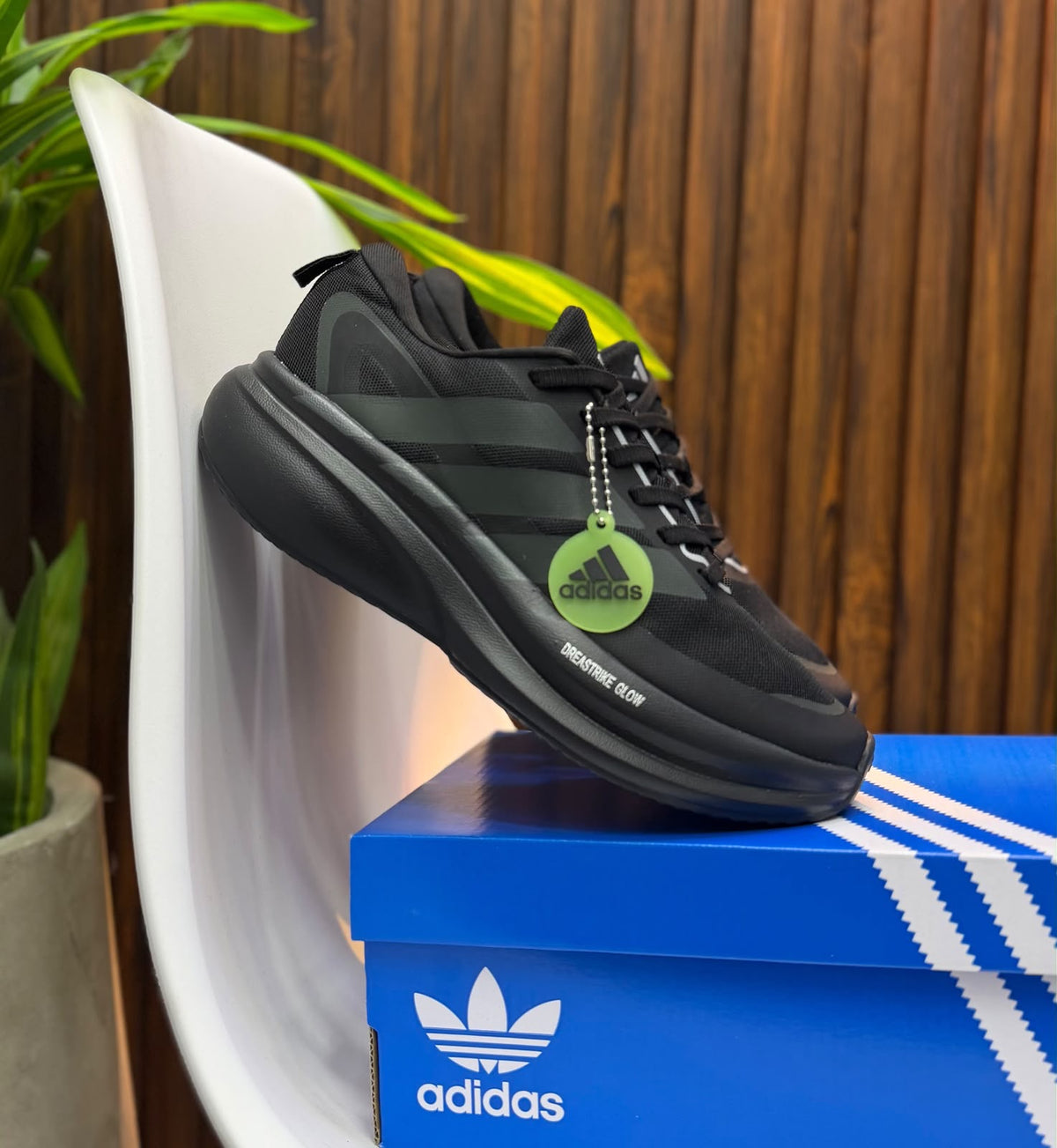 ADIDAS DREAMSTRIKE NEGRO