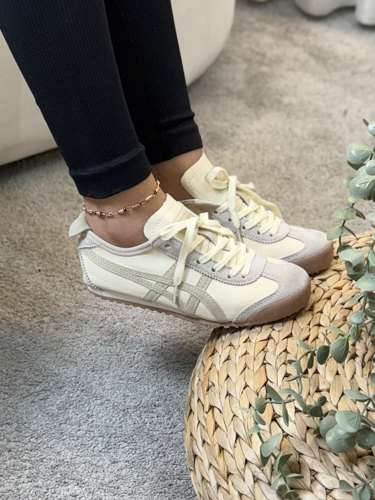 ONITSUKA TIGER BLANCO Y GRIS